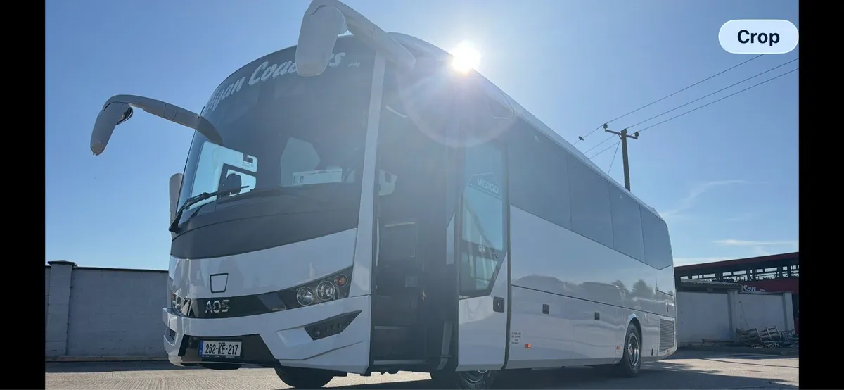 Evm 252 ,39 plus guide plus driver or 34 seater - Image 2