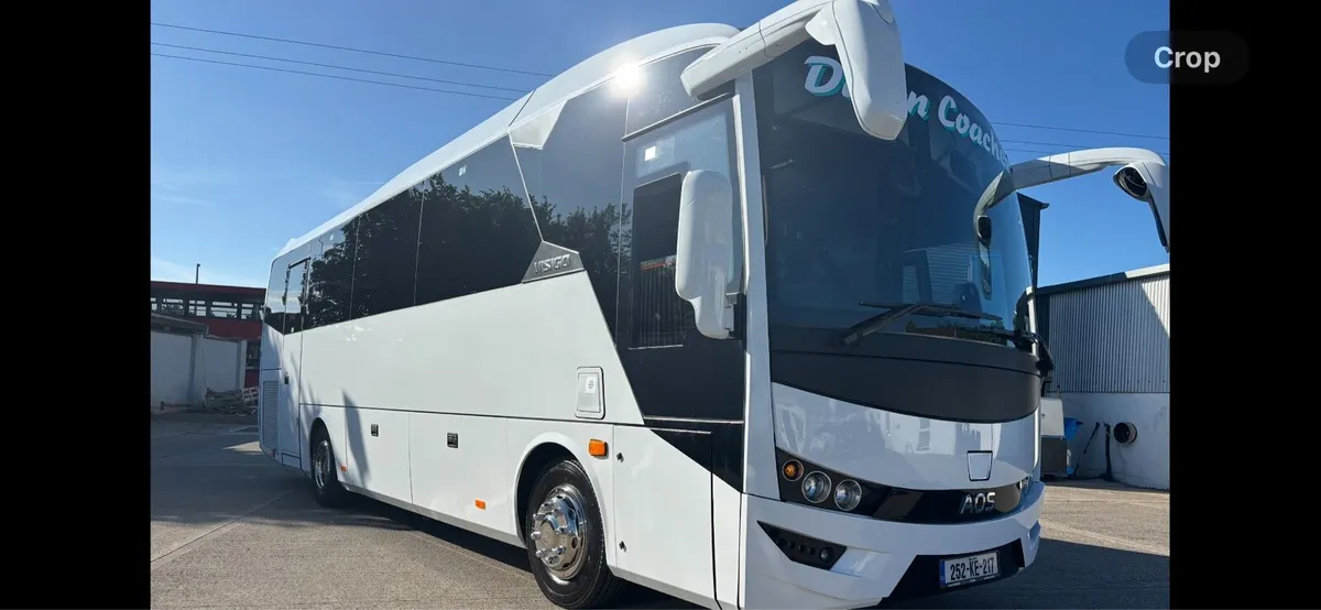 Evm 252 ,39 plus guide plus driver or 34 seater - Image 1