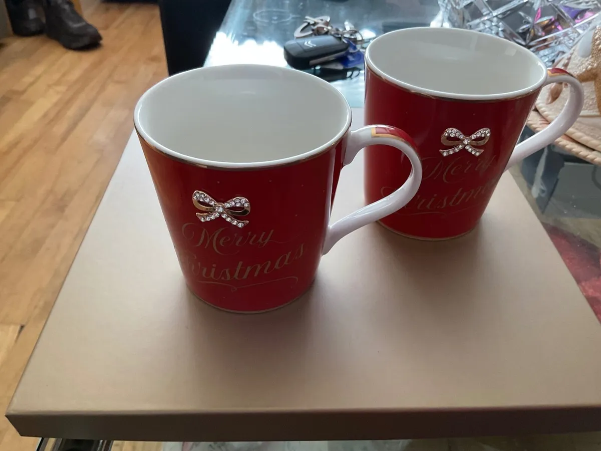 Two Xmas cups - Image 3