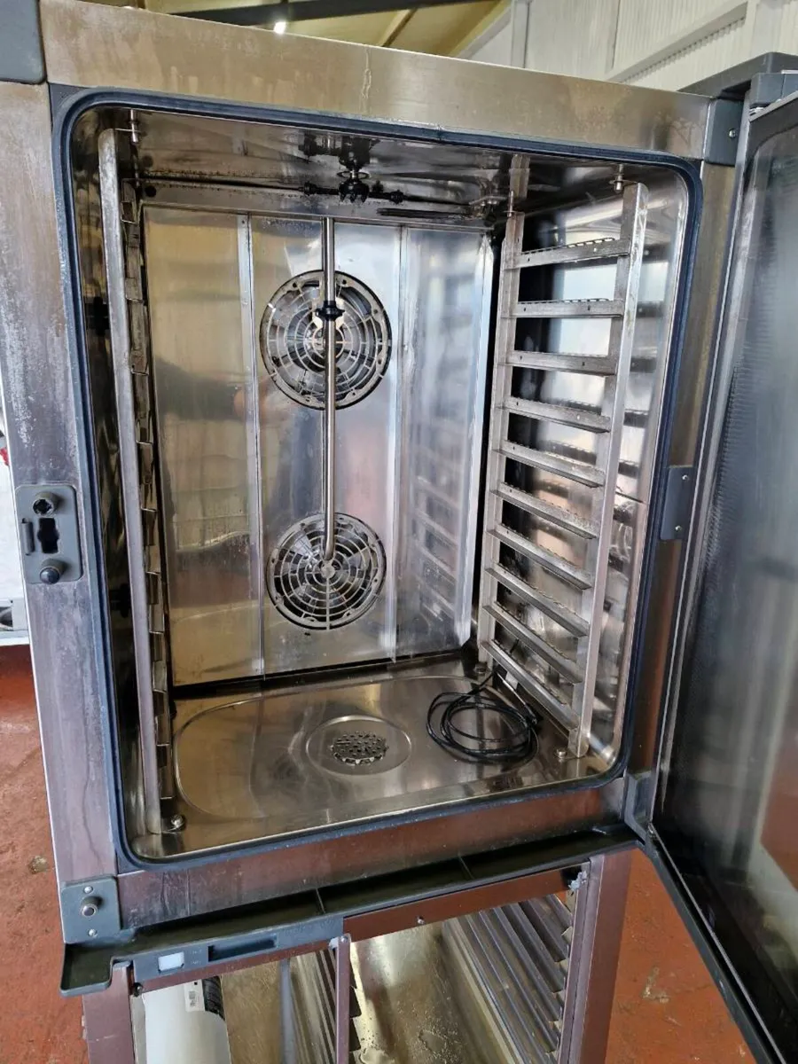 Unox 10 Grid Electric Combi Oven - Image 2