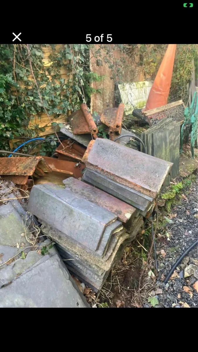 Tiles and ridge caps and slates - Image 3