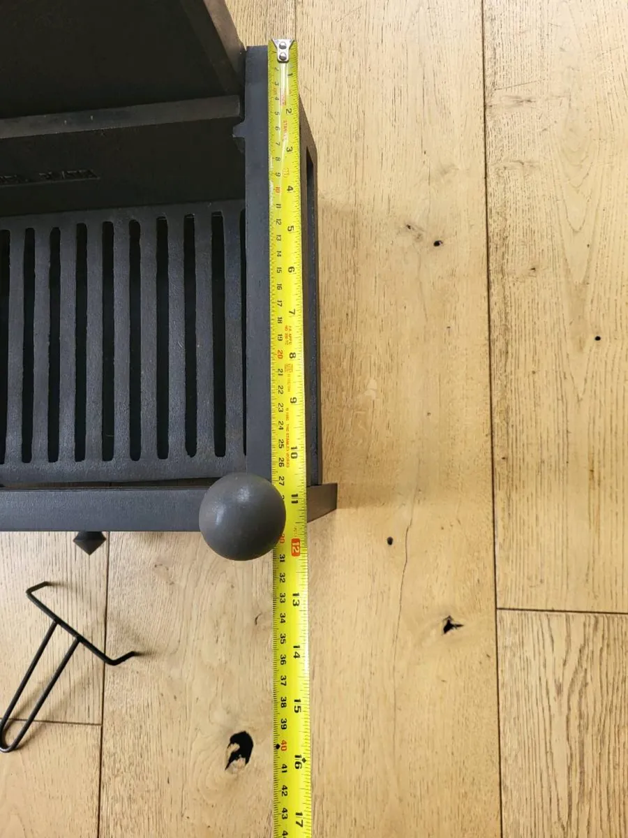 Gallery Elan Cast Iron Fire Basket Black - Image 4