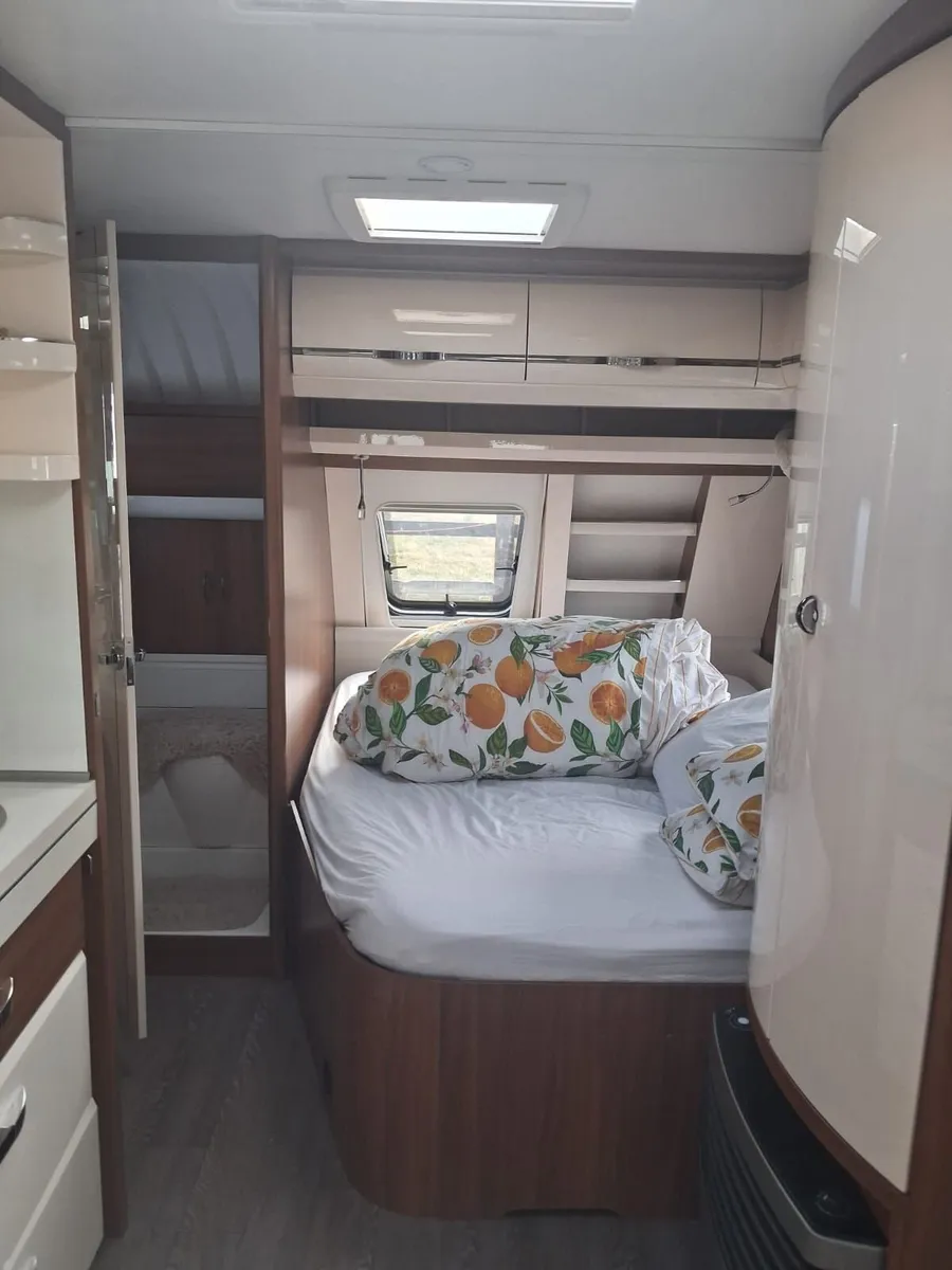 2019 Hobby Excellent Caravan - Image 4