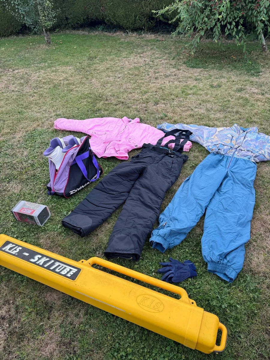 Vintage 90s Ski Set - Jacket,Trousers,Boots,Access - Image 1