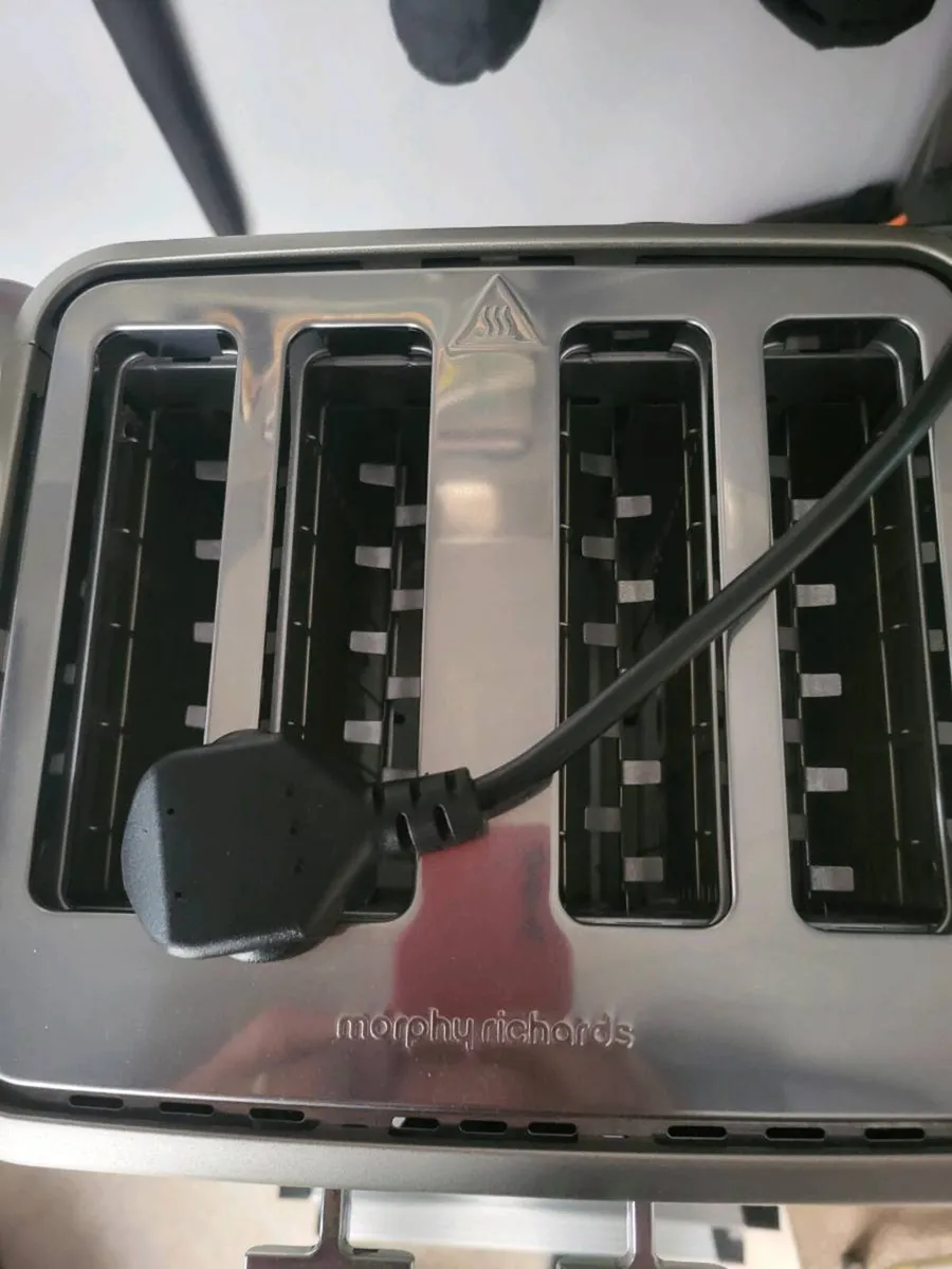 Toaster - Image 2