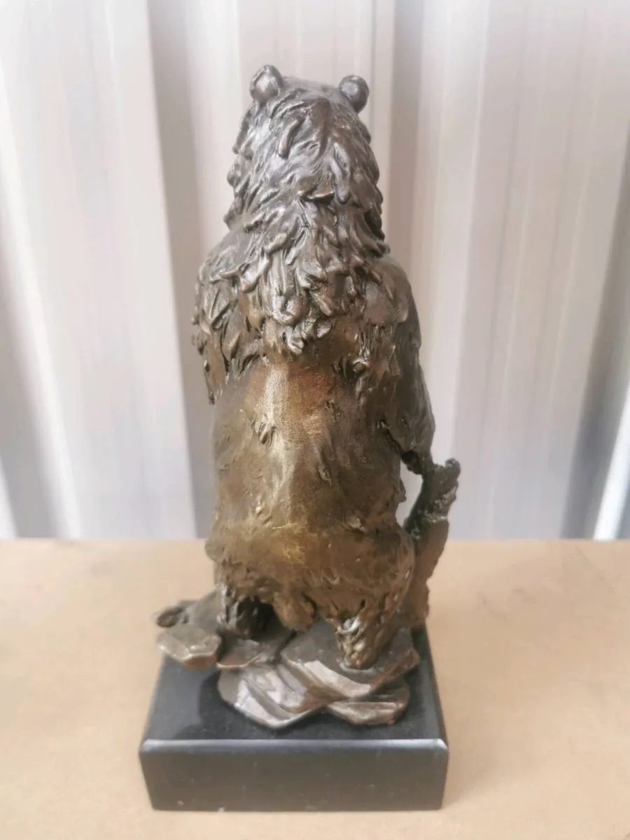 Large Bronze Bear figure on marble base - Image 3