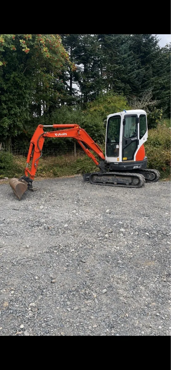 Mini Digger Kubota u 25 -3 - Image 1