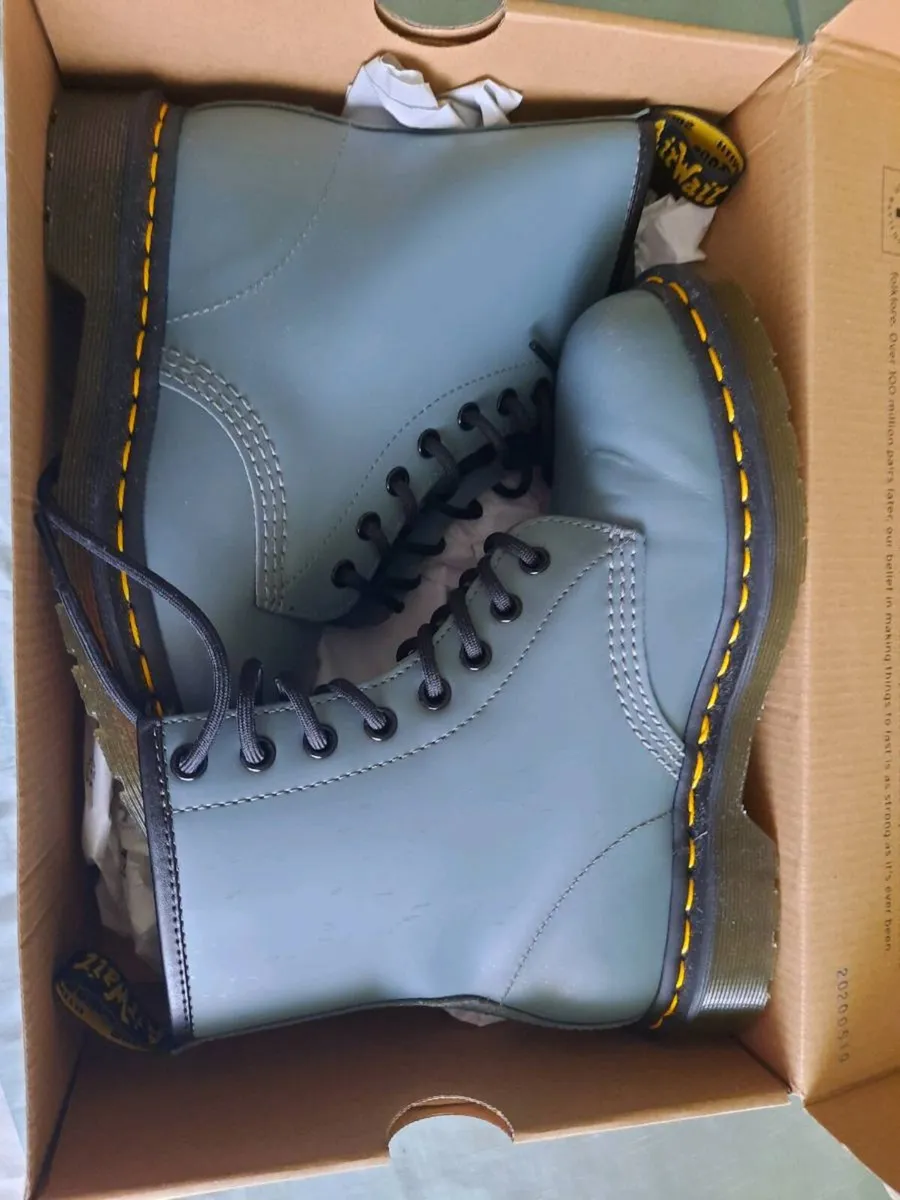 Dr Martens.  Size 38 (5). - Image 1
