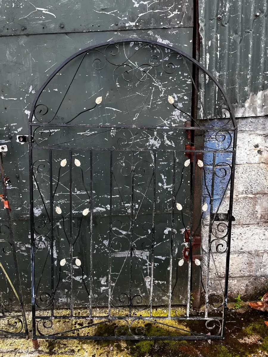 Galvanised gates - Image 3