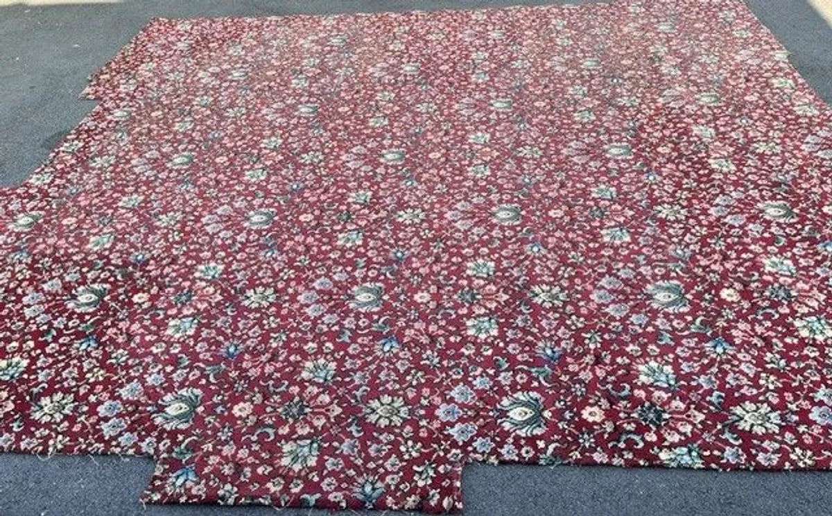 Axminster Carpet- Quality Wool Carpet In Good Used Condition.  Proceeds To Medecins Sans Frontieres - Image 3
