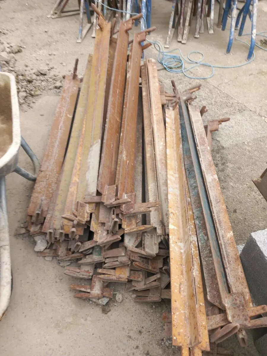 Scaffolding - Image 1
