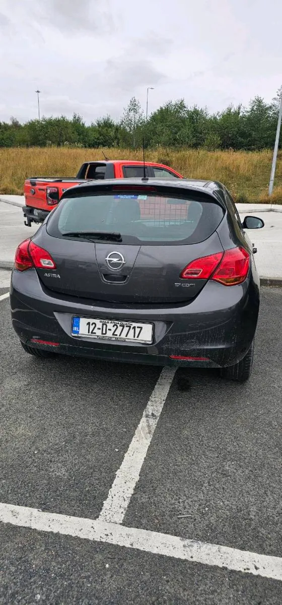Astra Van - Image 3