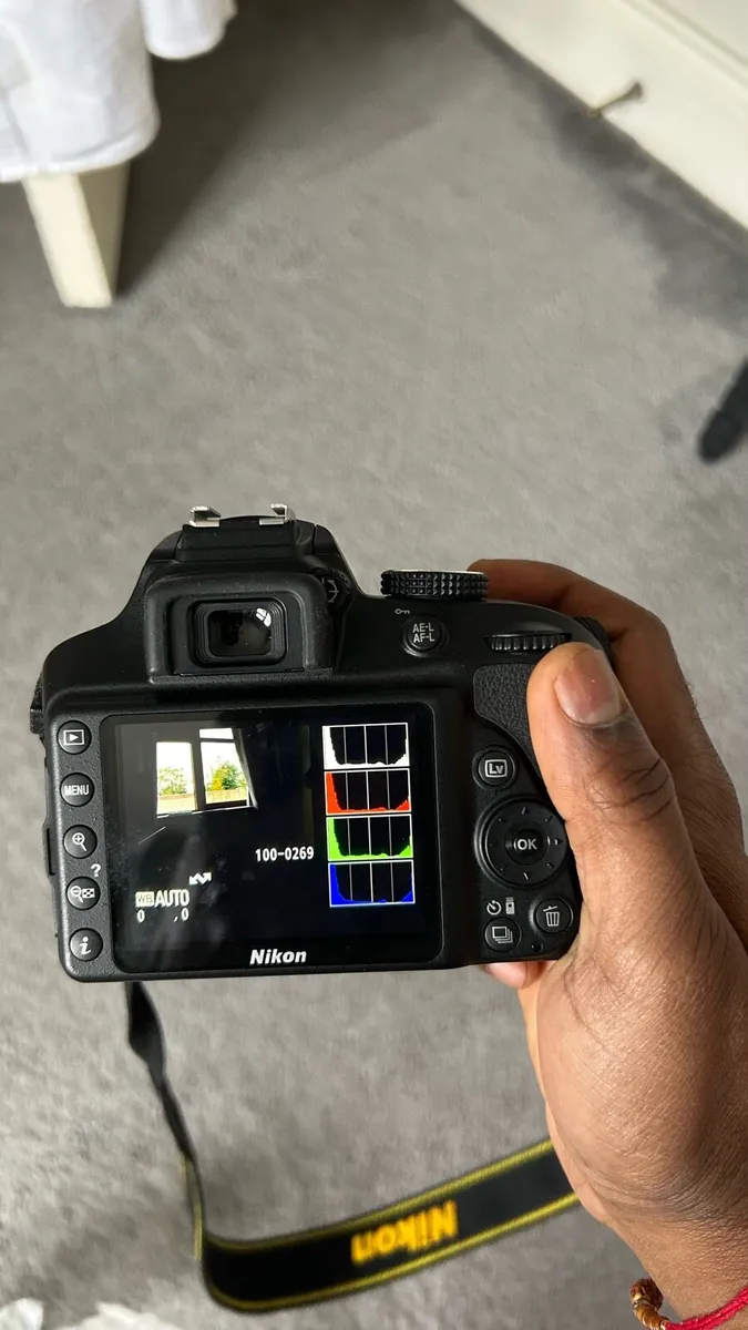 Nikon D3400 DSLR + 18–55mm AF-P VR + accessories - Image 3