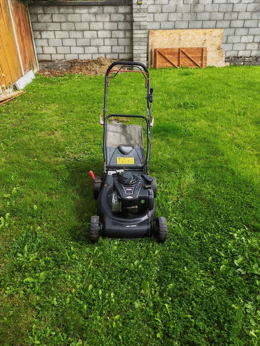 Petrol Lawnmower 140cc - Image 2