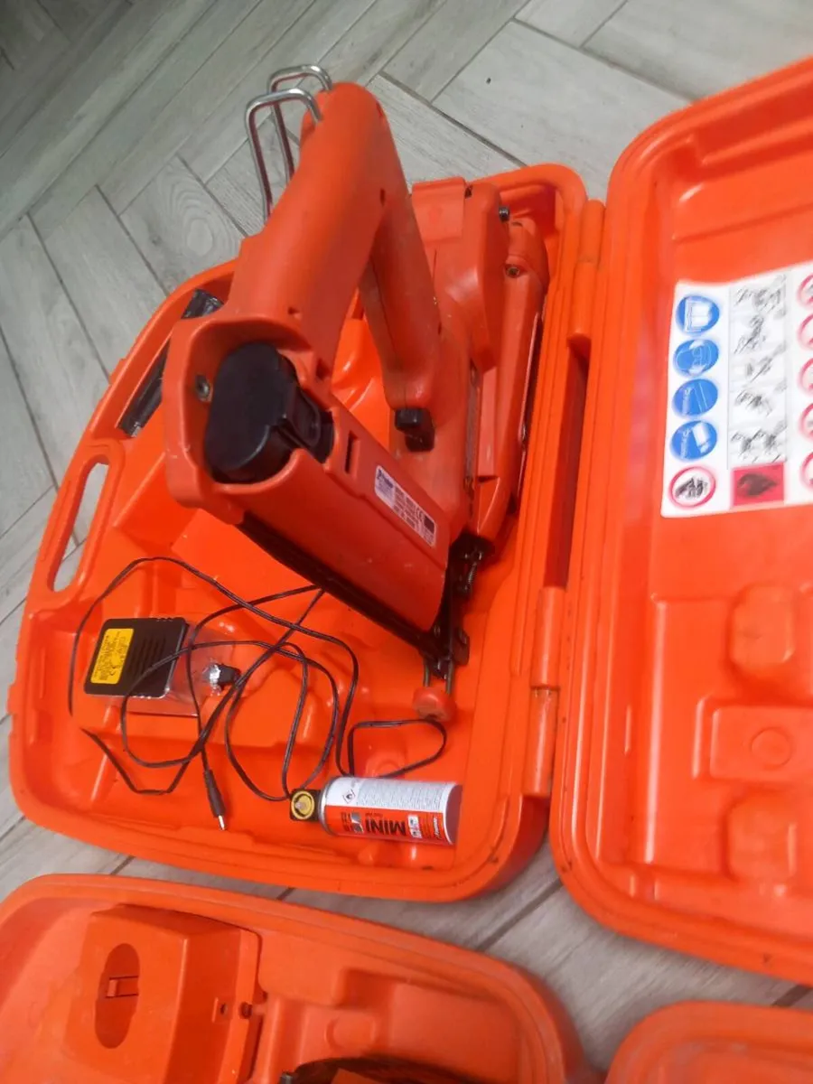 Paslode impulse nail gun - Image 2