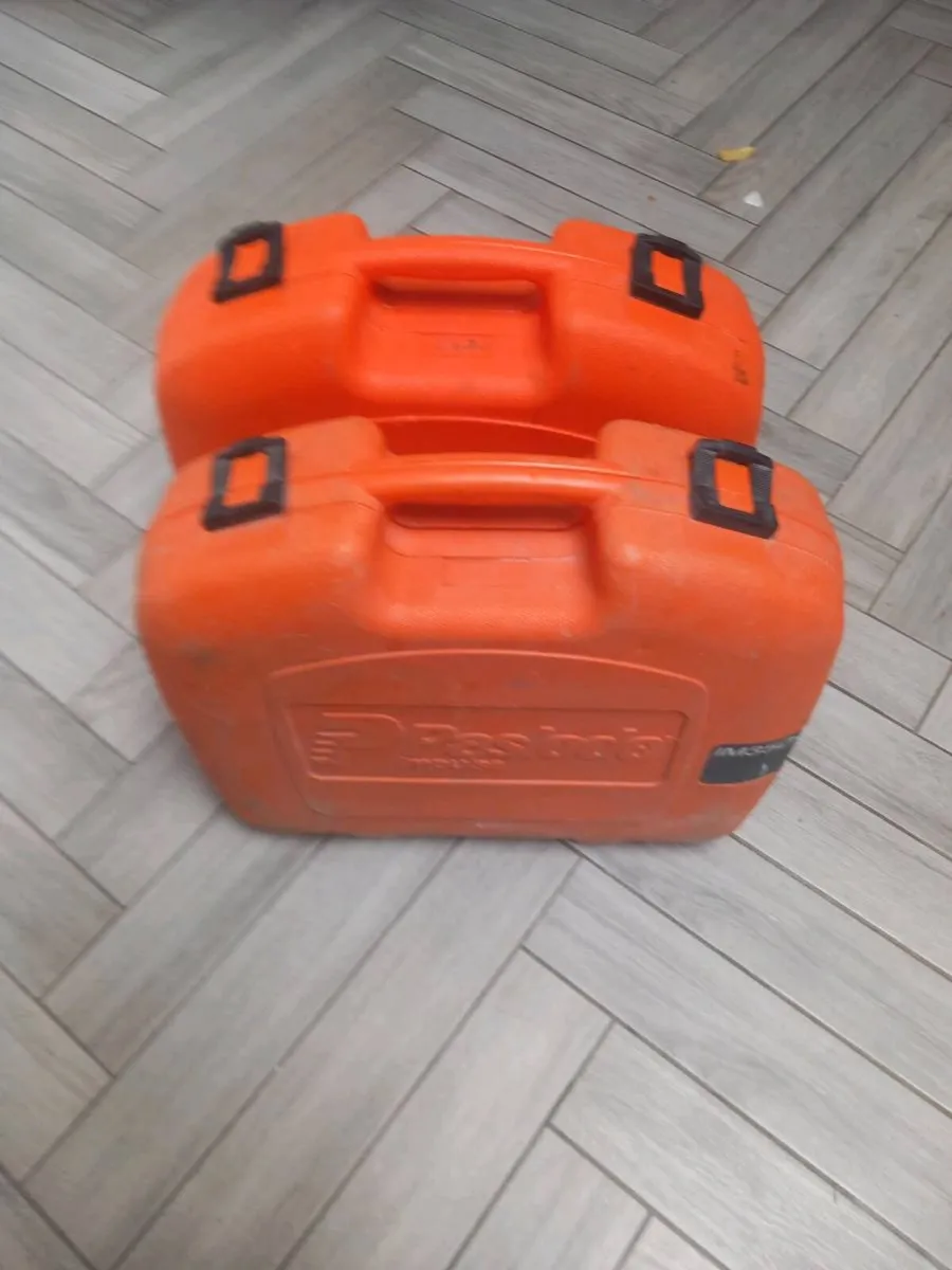 Paslode impulse nail gun - Image 1