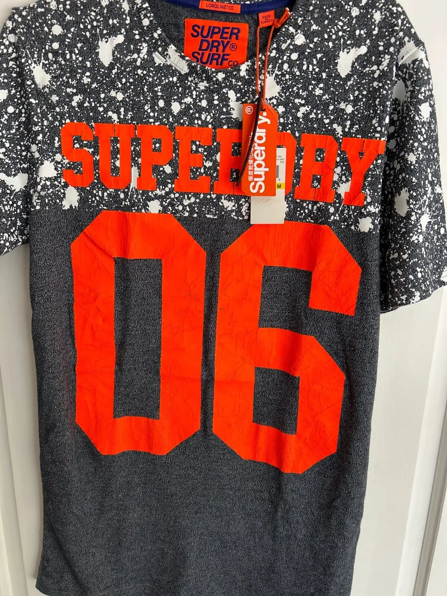 Superdry tee shirt - Image 4