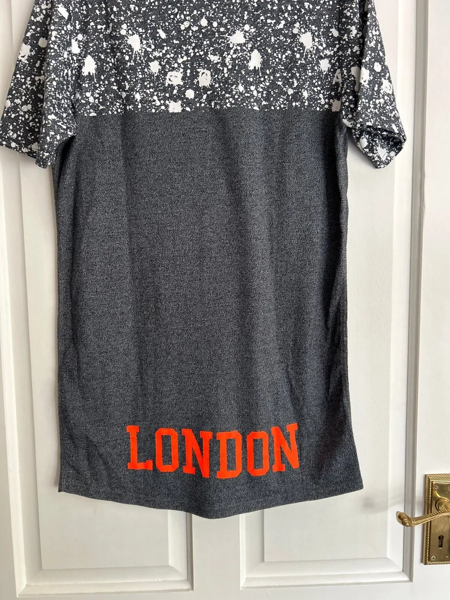 Superdry tee shirt - Image 3
