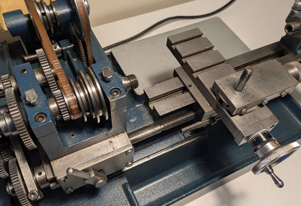 Cowells Lathe 90ME - Image 4