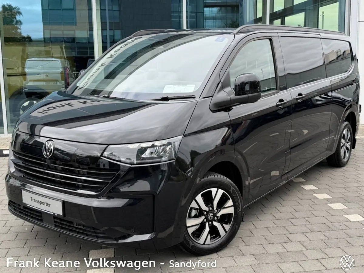 Volkswagen Transporter HIGHLINE AUTO 150BHP LWB *P - Image 4