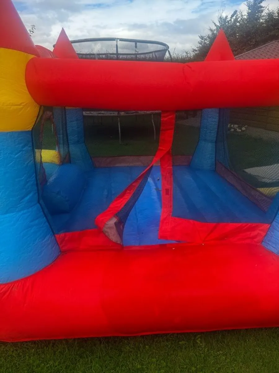 Bouncy House - Image 3