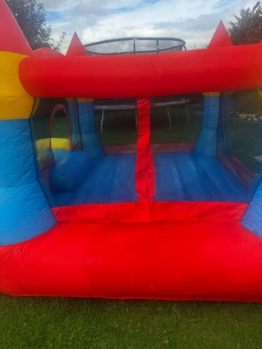 Bouncy House - Image 4