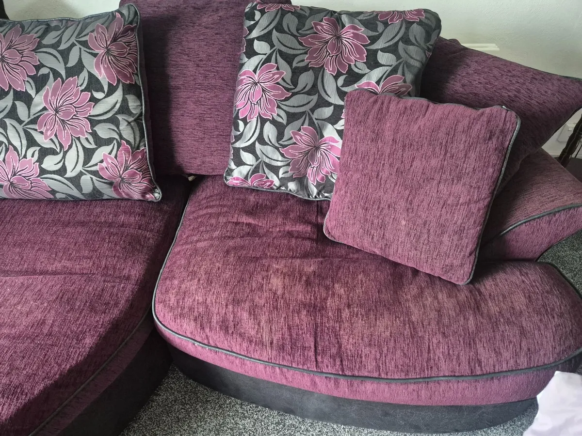 Sofa - Image 2