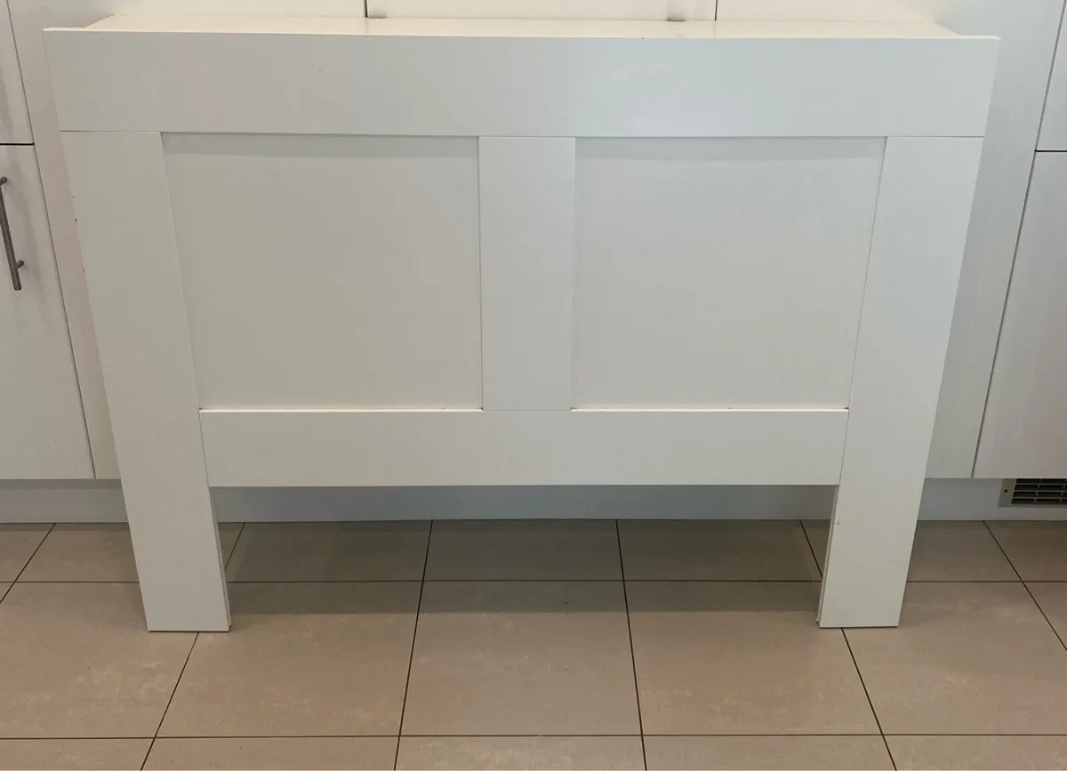 Headboard - Image 1