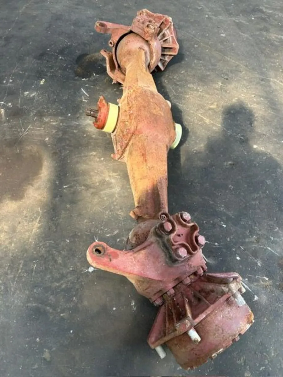 GENUINE VINTAGE TRACTOR PARTS - Image 2