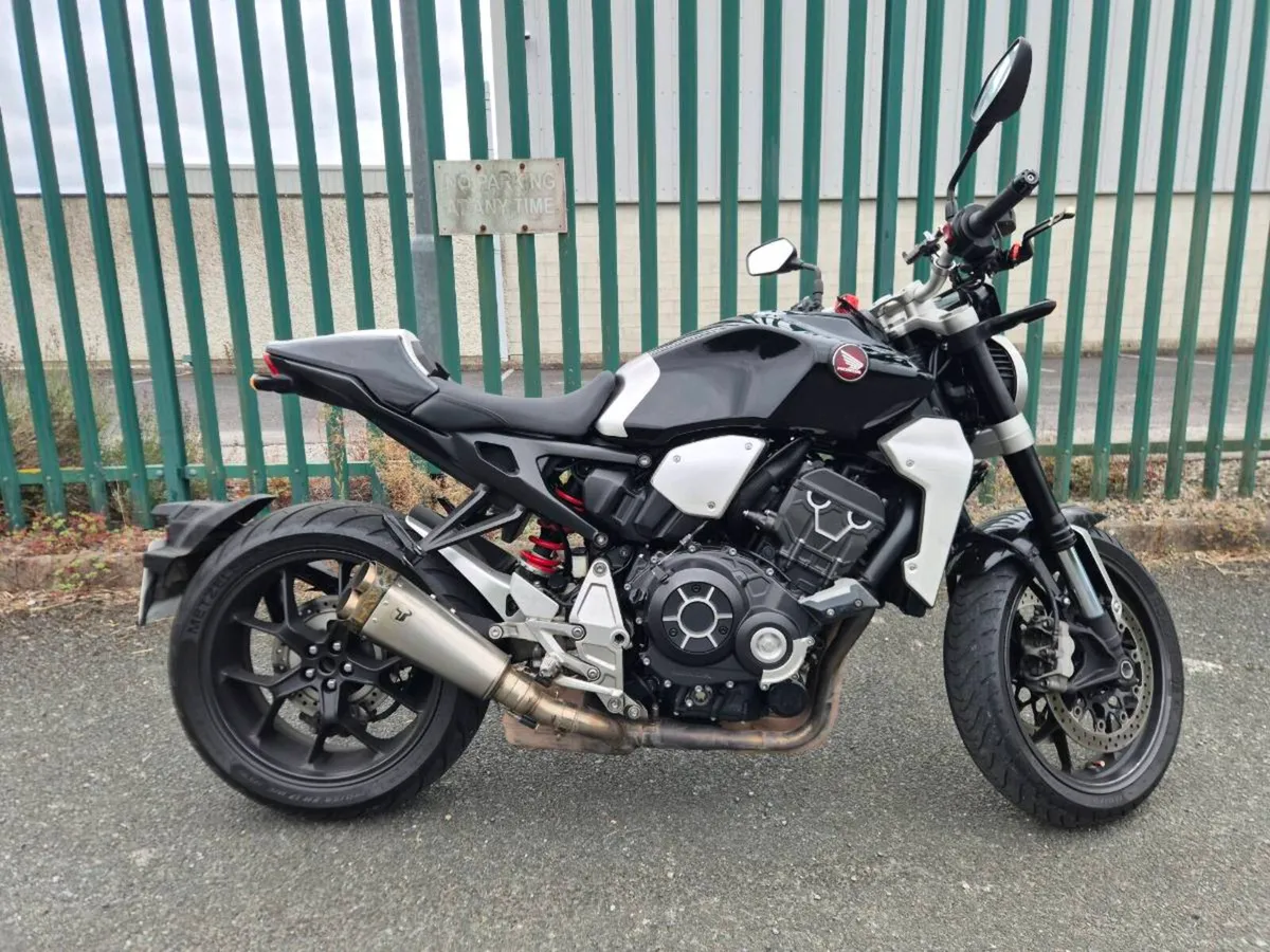 Honda cb1000r - Image 1