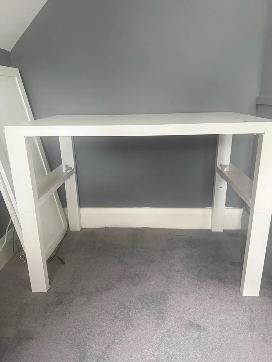 IKEA PÅHL Desk - Image 1