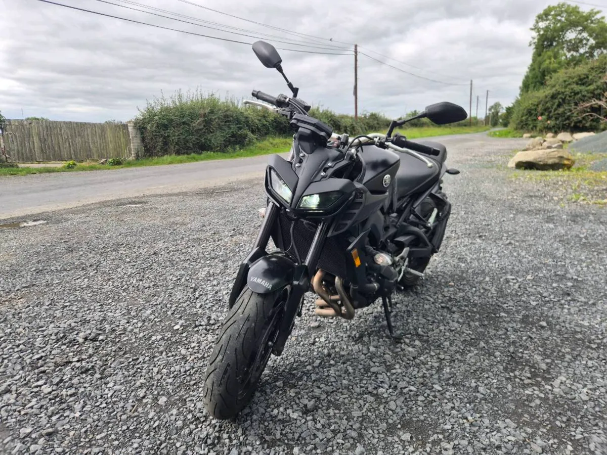 Yamaha mt09 - Image 4