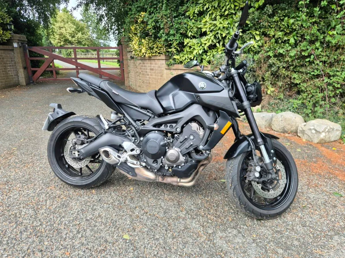 Yamaha mt09 - Image 2