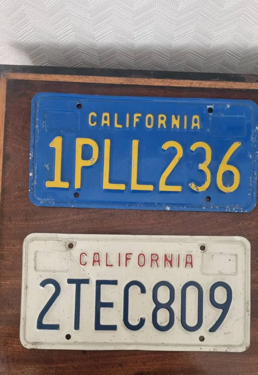 Vintage California Number Plates 1980s - Image 1