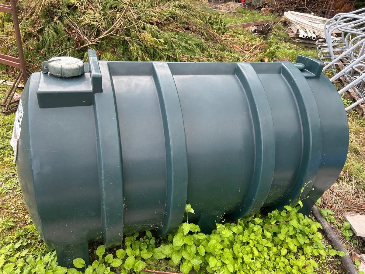 Oil tank - Image 4