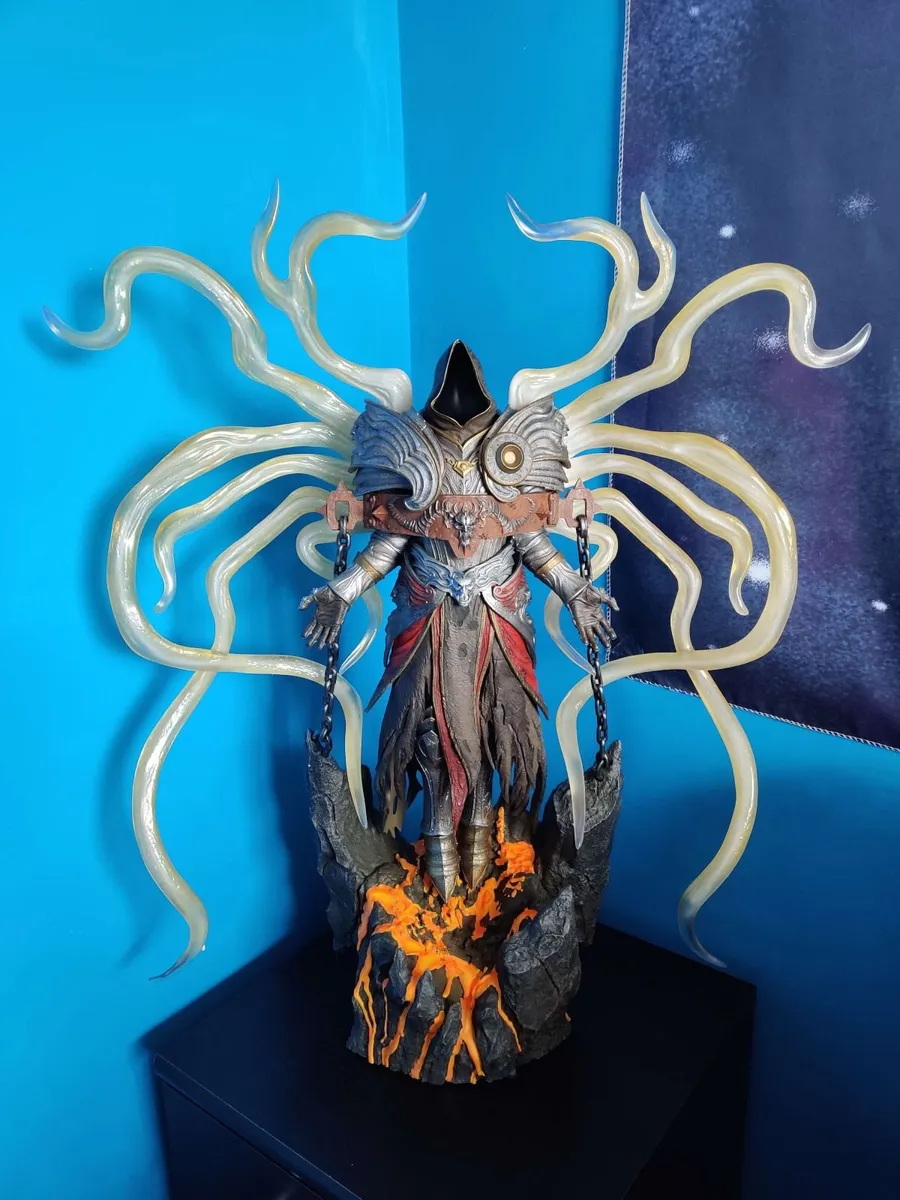 Diablo IV – Inarius 26" Premium Statue | Official - Image 1