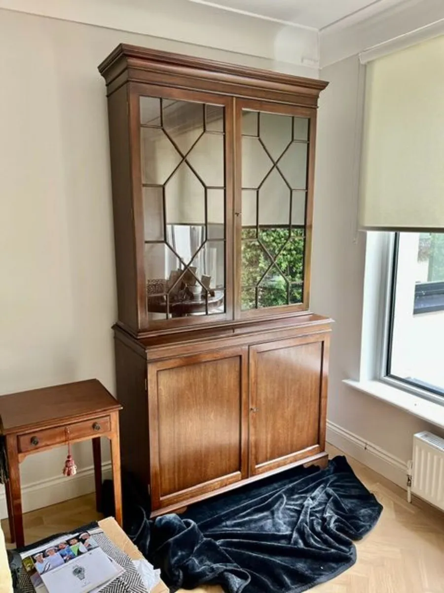 Antique wooden cabinet - Image 1