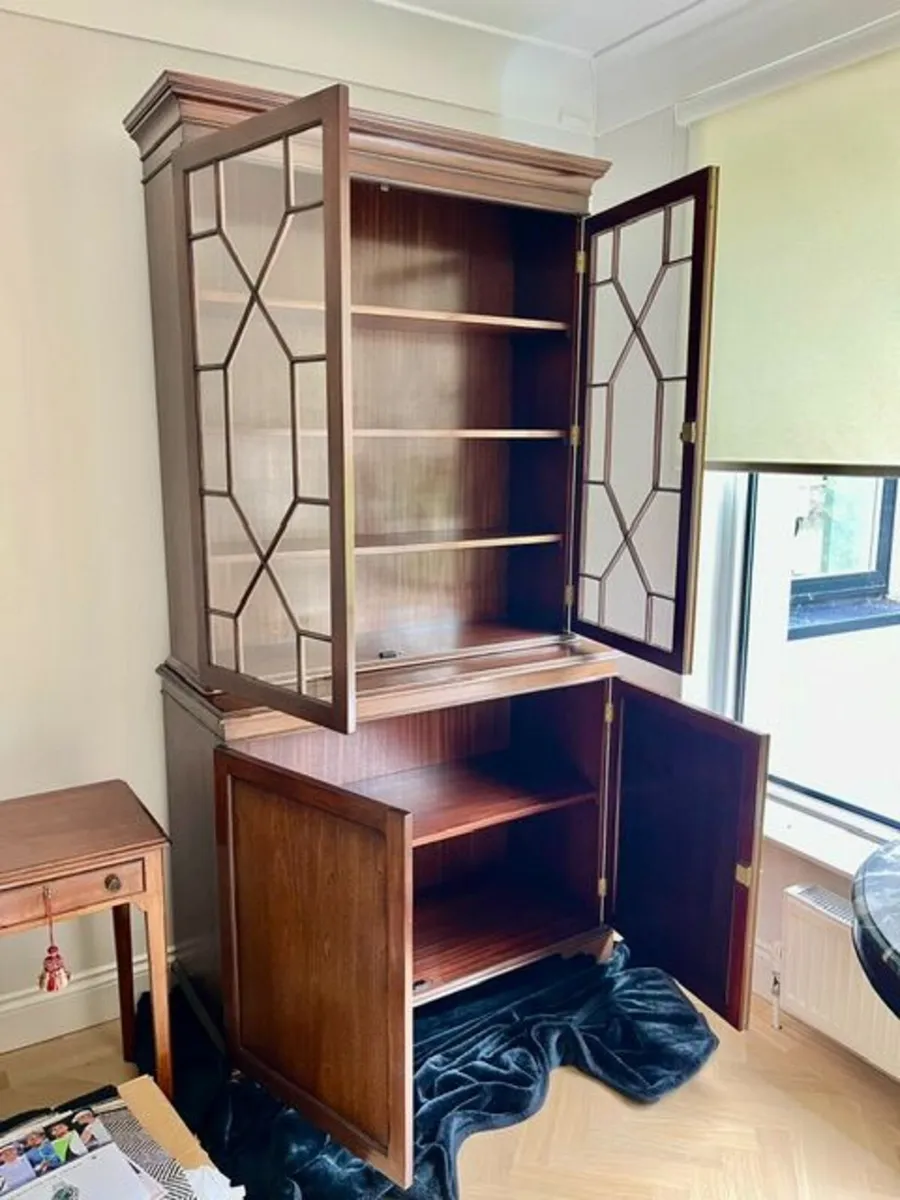 Antique wooden cabinet - Image 2