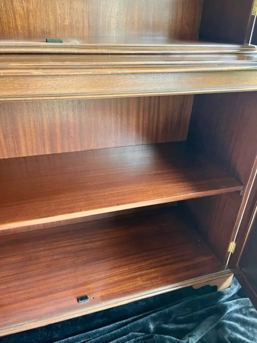 Antique wooden cabinet - Image 3