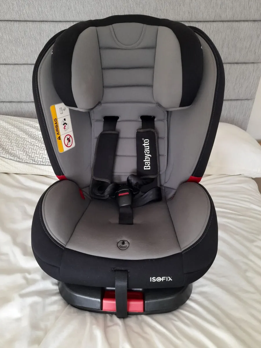 Child car seat - Image 3