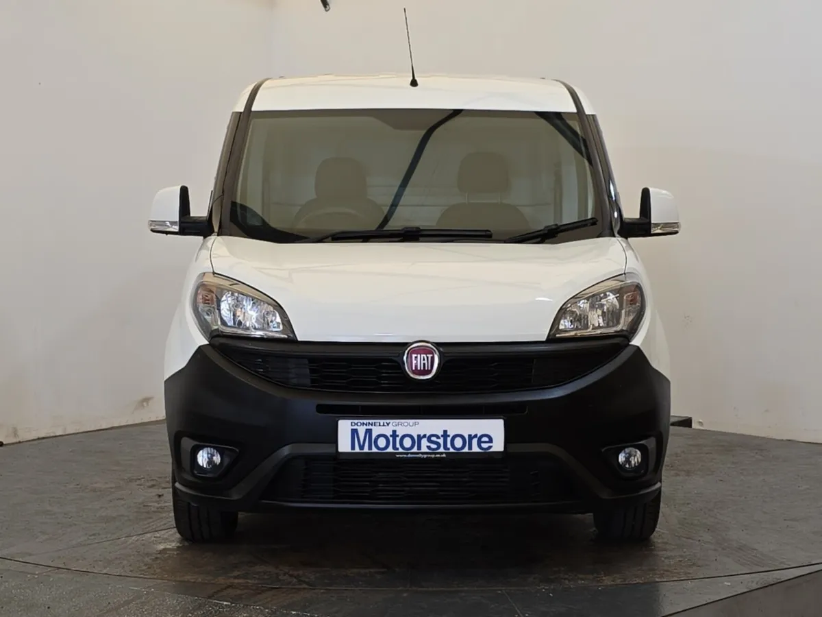 Fiat Doblo 1.3 Multijet 16V 95 Van - Image 2