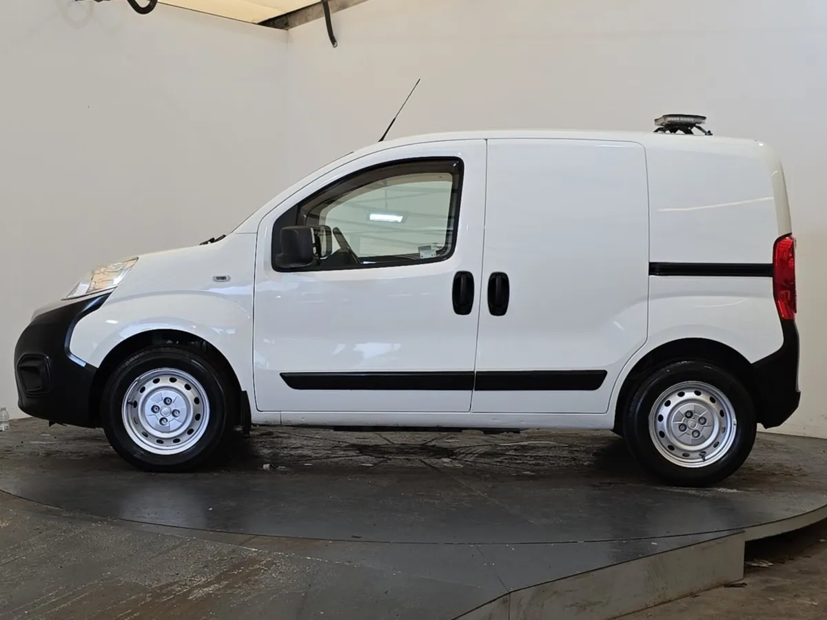 Fiat Fiorino 1.3 16V Multijet SX Van Start Stop - Image 4