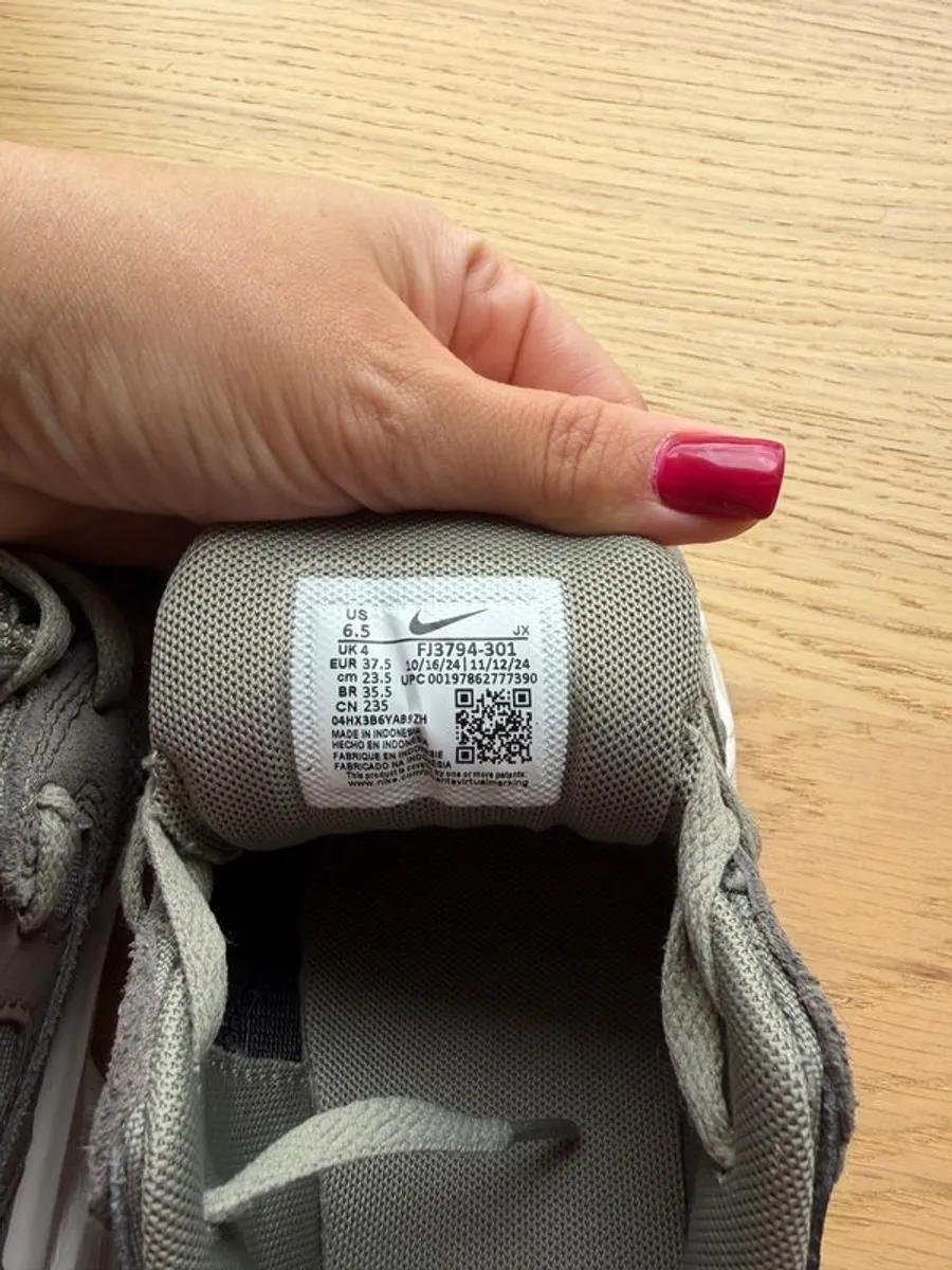 Waterproof Shoes - Image 4