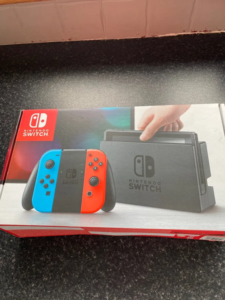 Nintendo switch - Image 1