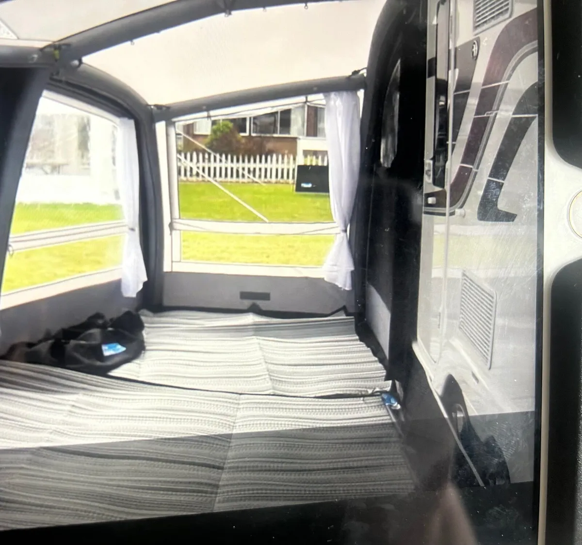Kampa Frontier Air Pro 400 Awning Carpets - Image 1