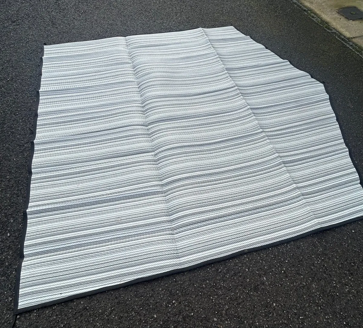 Kampa Frontier Air Pro 400 Awning Carpets - Image 3