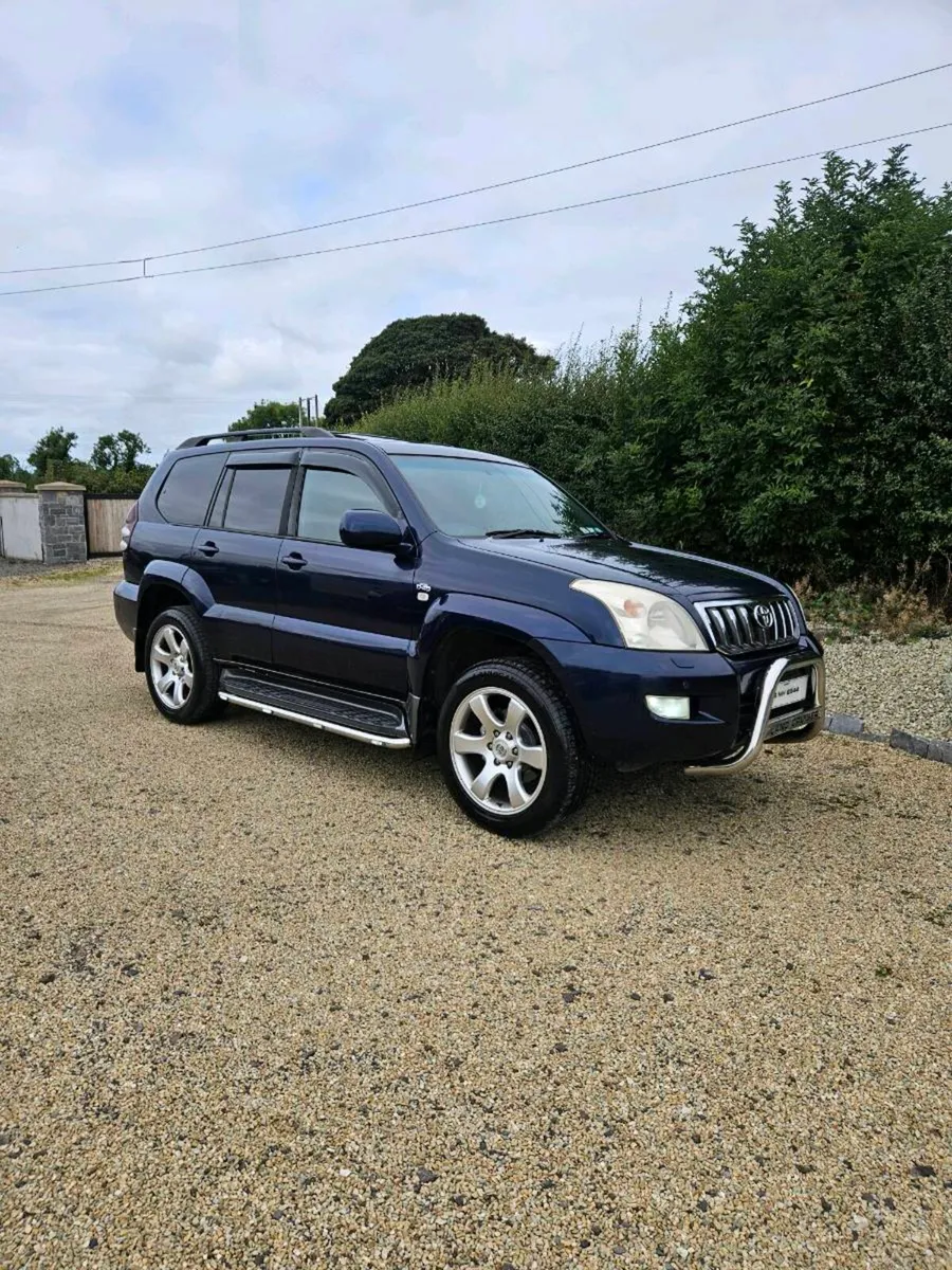 Toyota landcruiser lc5 - Image 2