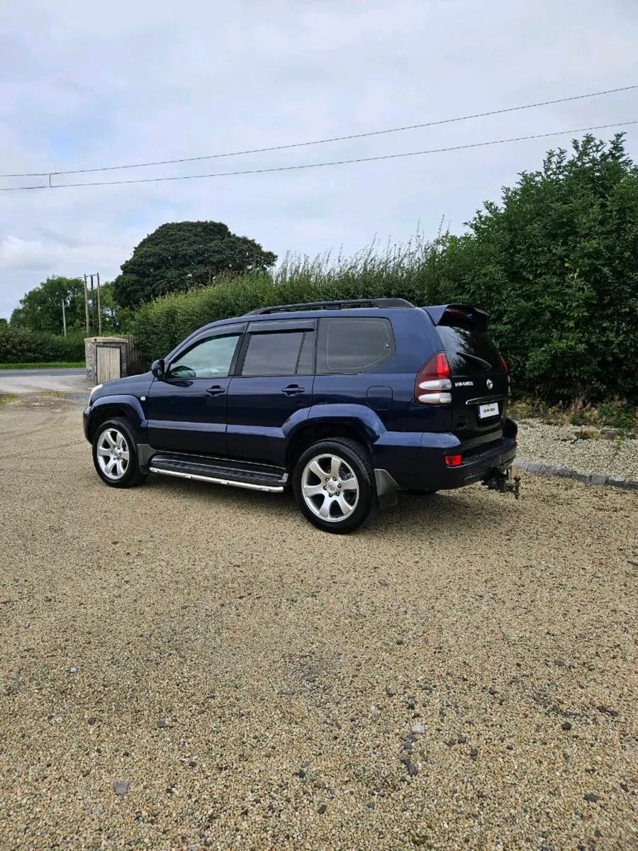 Toyota landcruiser lc5 - Image 4