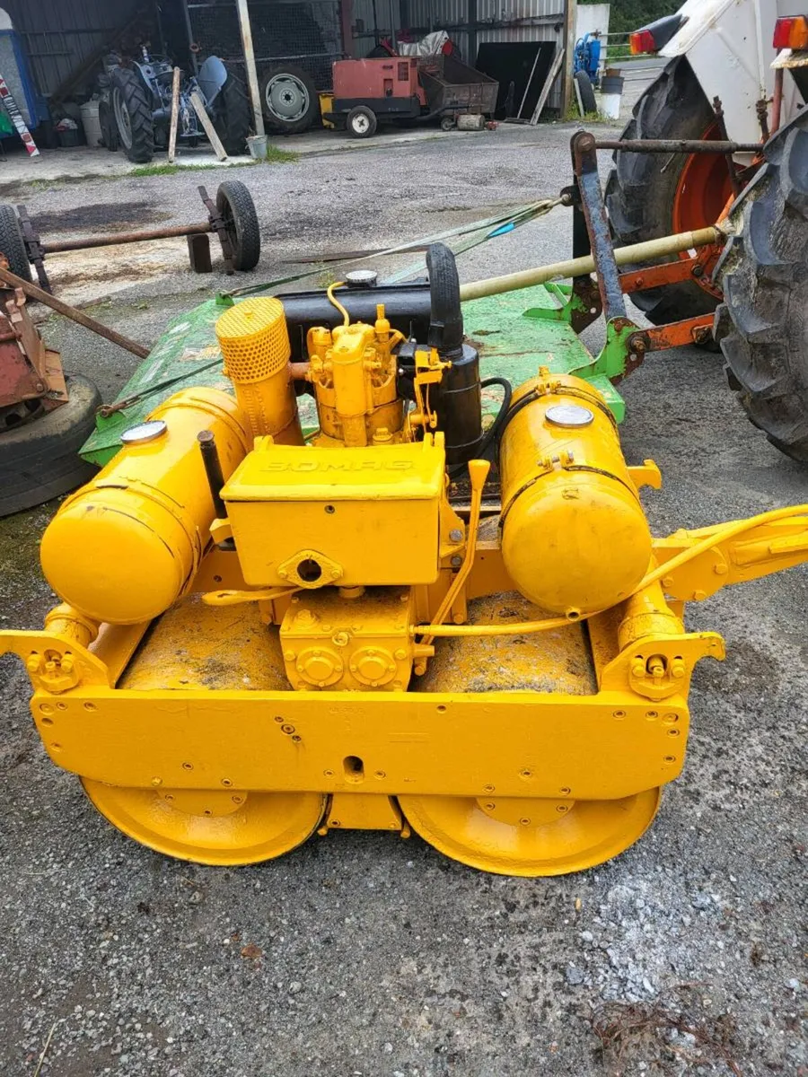 Vibrating roller plus yanmar diesel power washer - Image 4