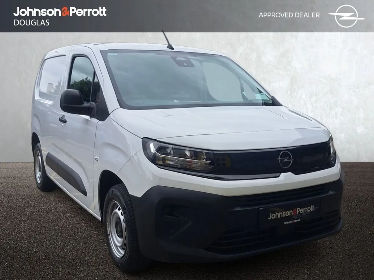 Opel Combo Edition 7 Seat L2H1 1.5 D 100PS - Image 1